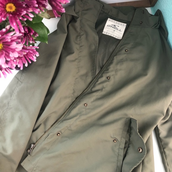 Jacket - Picture 1 of 4